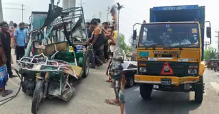 জামালপুরে কাভার্ডভ্যান-ইজিবাইক সংর্ঘষে নিহত ৪, আহত ৪